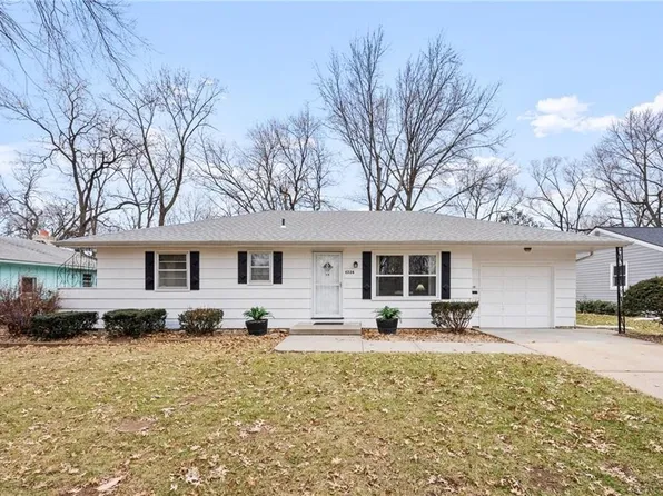 6114 Earnshaw St, Shawnee, KS 66216