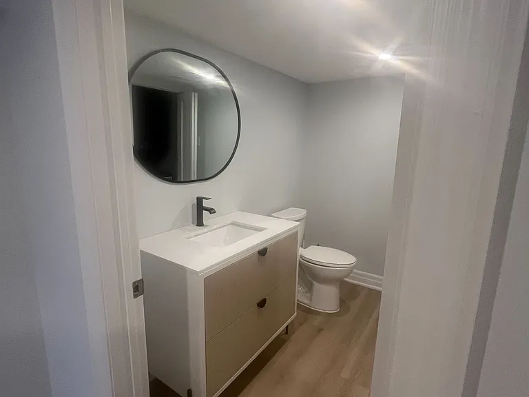 4203 Wheelwright Cres — Photo 12