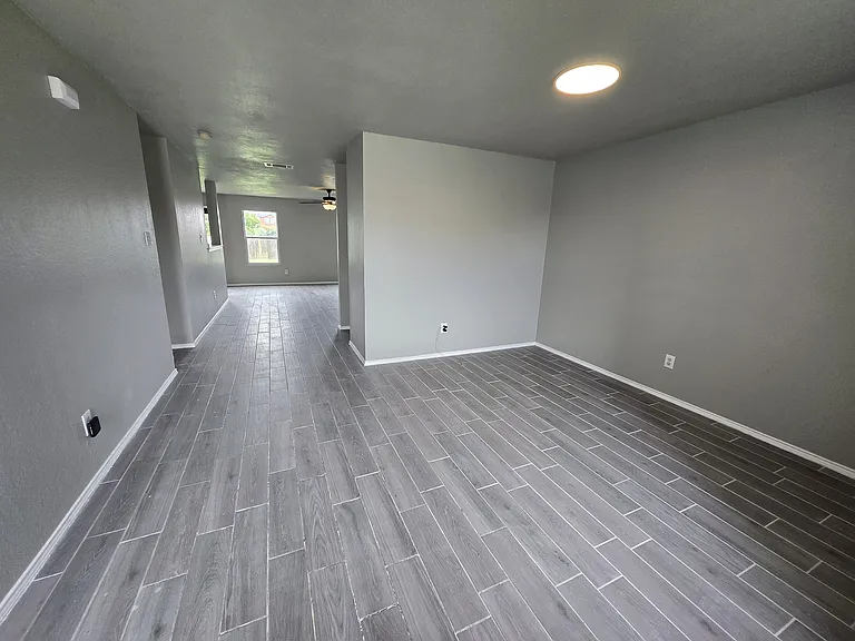 5702 Marietta Dr — Photo 24