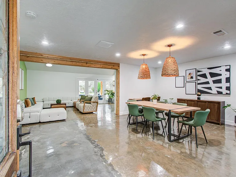 11714 Hillcroft St — Photo 9