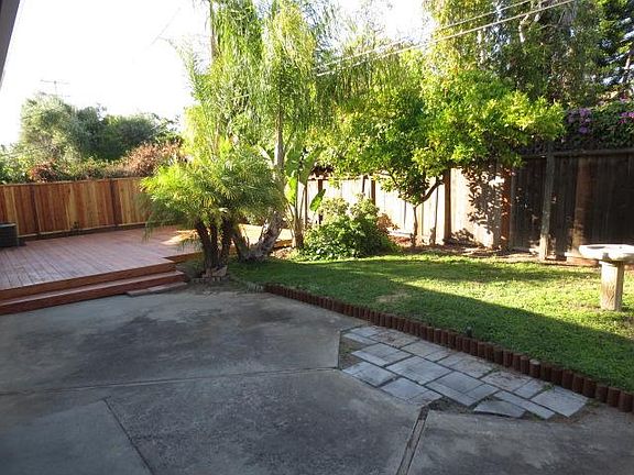 2nd image of 5646 Park Crest Dr