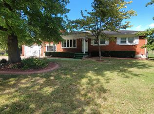 9722 3rd Street Rd, Louisville, KY 40272