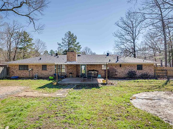 3rd image of 243 Woodmont Dr