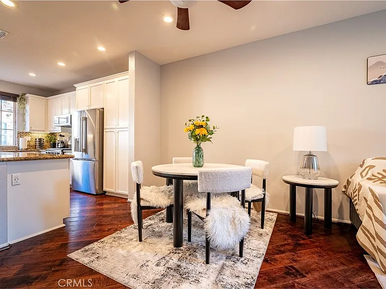 6371 Estrela Ln — Photo 7