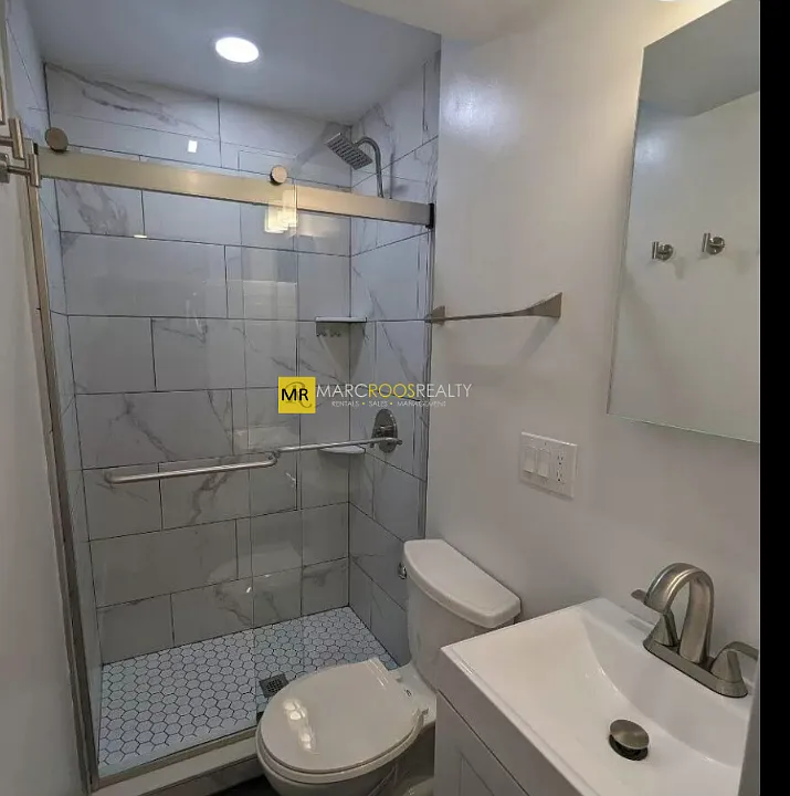 44A Joy St #4