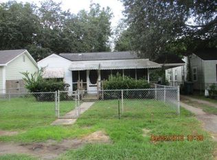 5821 Moore St, Hanahan, SC 29410