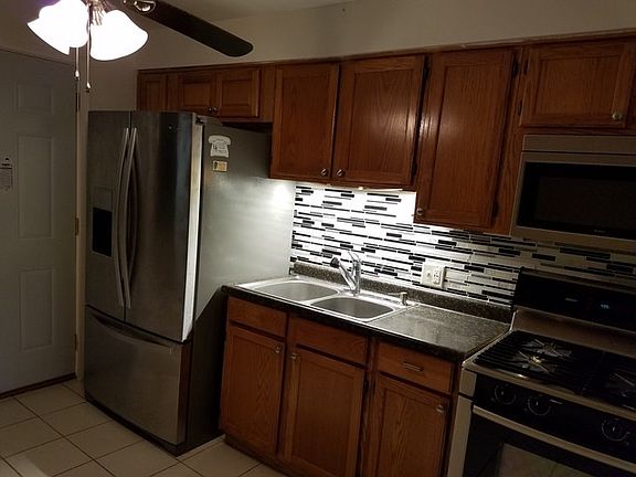 4th image of 14840 Ketelaar Dr #711