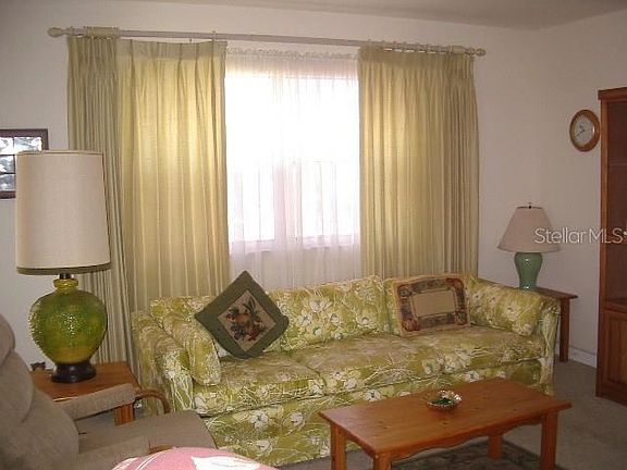 4th image of 1802 Bedford Ln APT 10