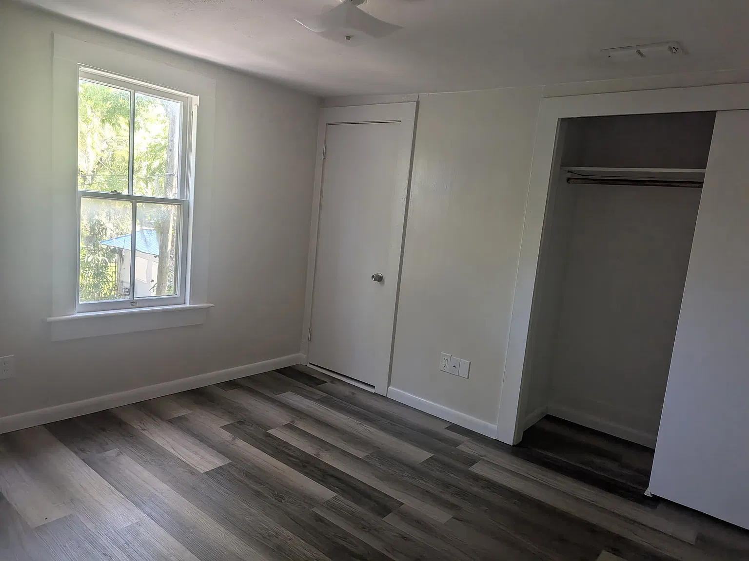 421 S Palmetto Ave — Photo 2