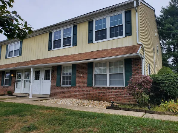 4509 Rosemarie Dr Floor 1, Bensalem, PA 19020