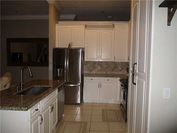 2nd image of 1101 SW 189th Ave