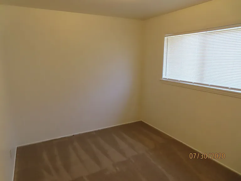 Roseview — Photo 10