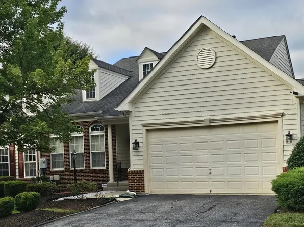 2005 Golden Morning Dr #49, Bowie, MD 20721