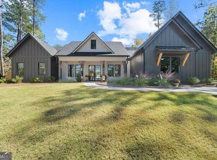 101 Waters Edge Dr NE, Milledgeville, GA 31061