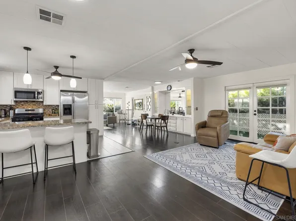 7004 San Bartolo St, Carlsbad, CA 92011