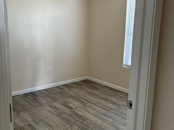 2nd image of 61055 E 247th Rd #G