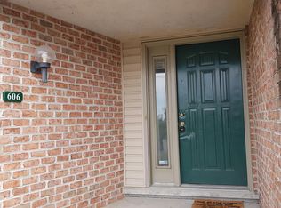 606 Cherrington Dr, Harrisburg, PA 17110