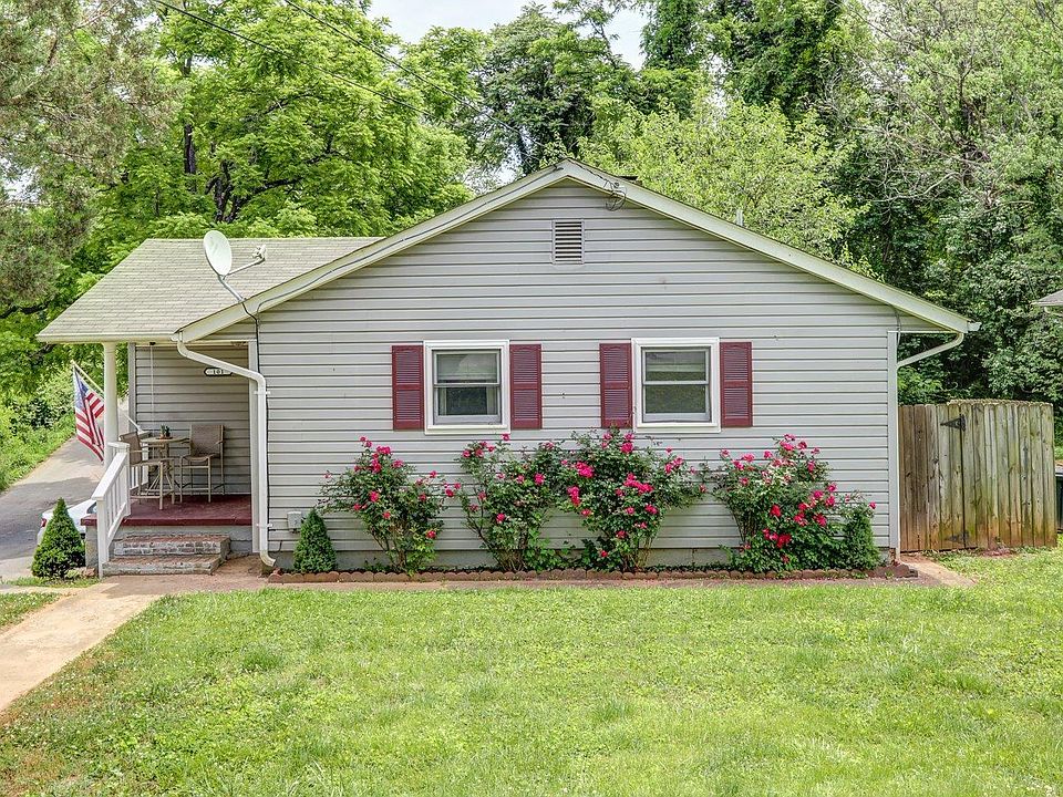 1st image of 101 Twin Oak Dr