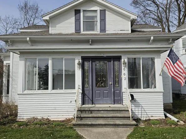 502 S Cochran Ave, Charlotte, MI 48813
