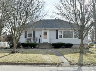 615 College Ave, Ottawa, IL 61350