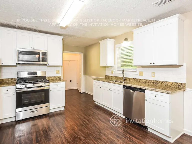 3080 Palomino Dr — Photo 8
