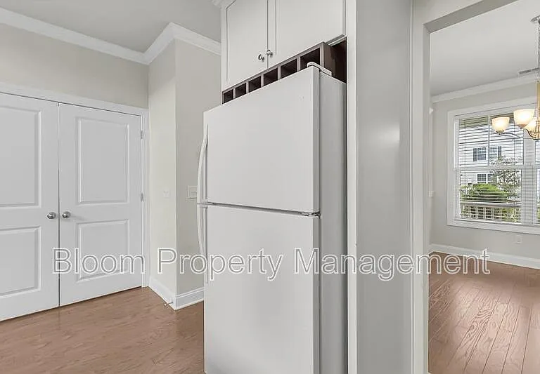 1577 Krait Ct — Photo 10