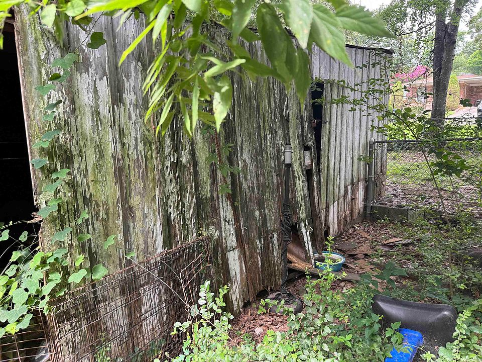 2118 W 18th St, North Little Rock, AR 72114 | MLS #26025498 | Zillow