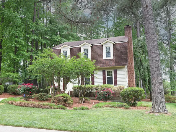 305 Melanie Ln, Cary, NC 27511