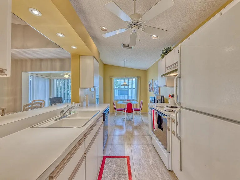 5634 Sheffield Greene Cir #18 — Photo 25