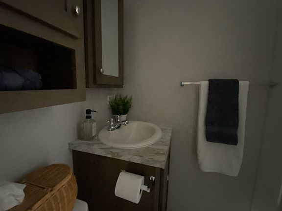 5th image of 5231 Rhine Dr #61