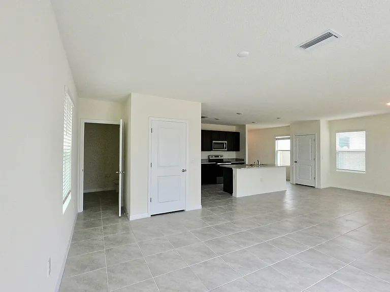 31186 Penny Surf Loop — Photo 2