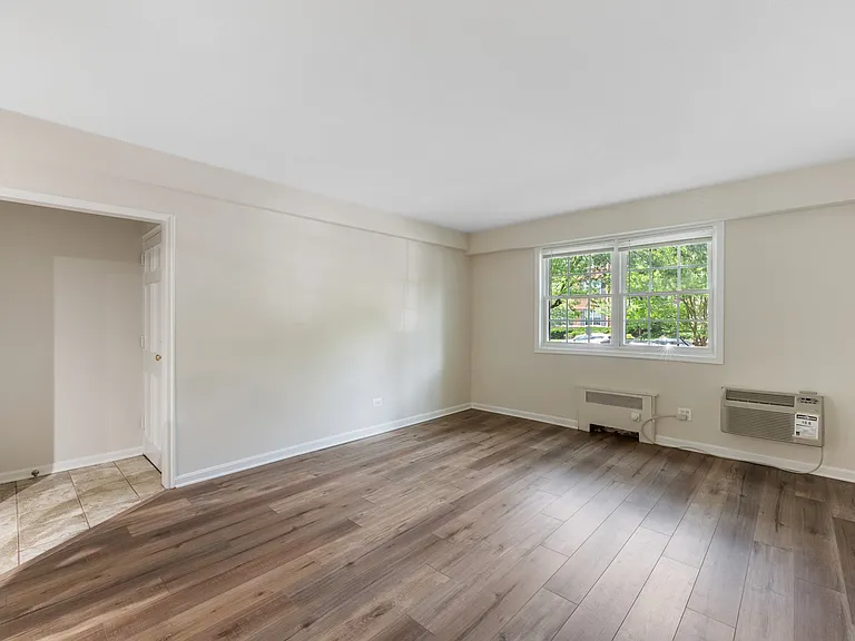 4402 N Pershing Dr #1 — Photo 10