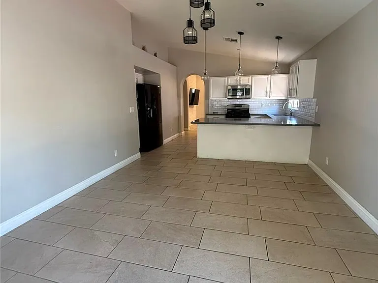 9594 Bighorn Ranch Ave — Photo 3