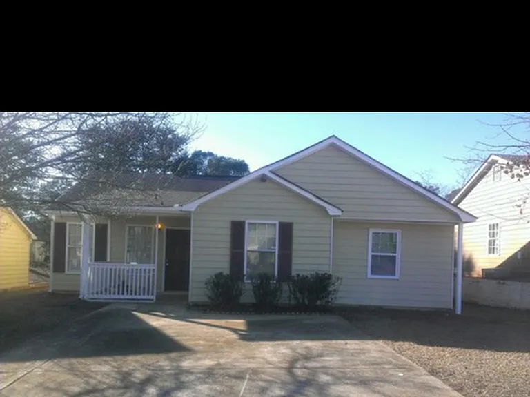 103 Tuscany Ln — Photo 1