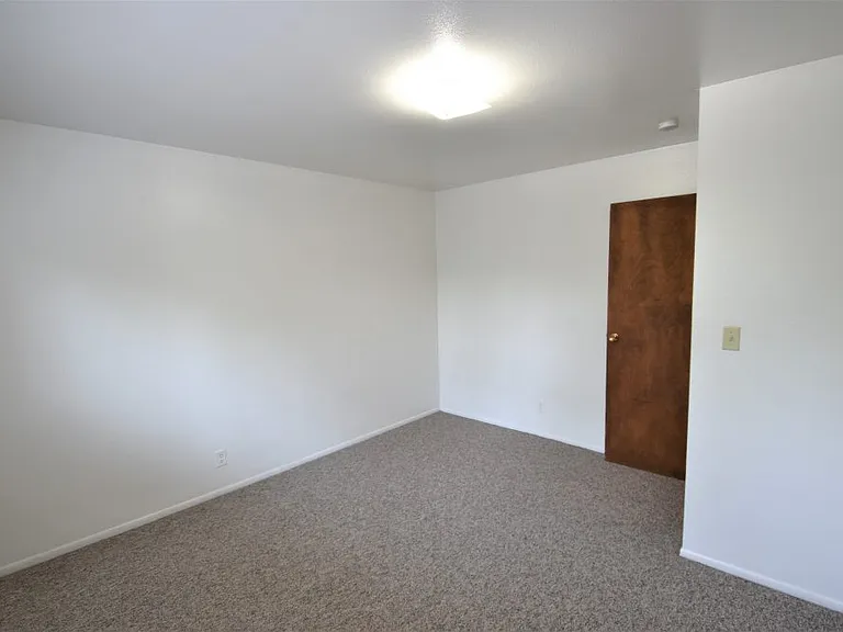 3150 Madison Ave #7 — Photo 13