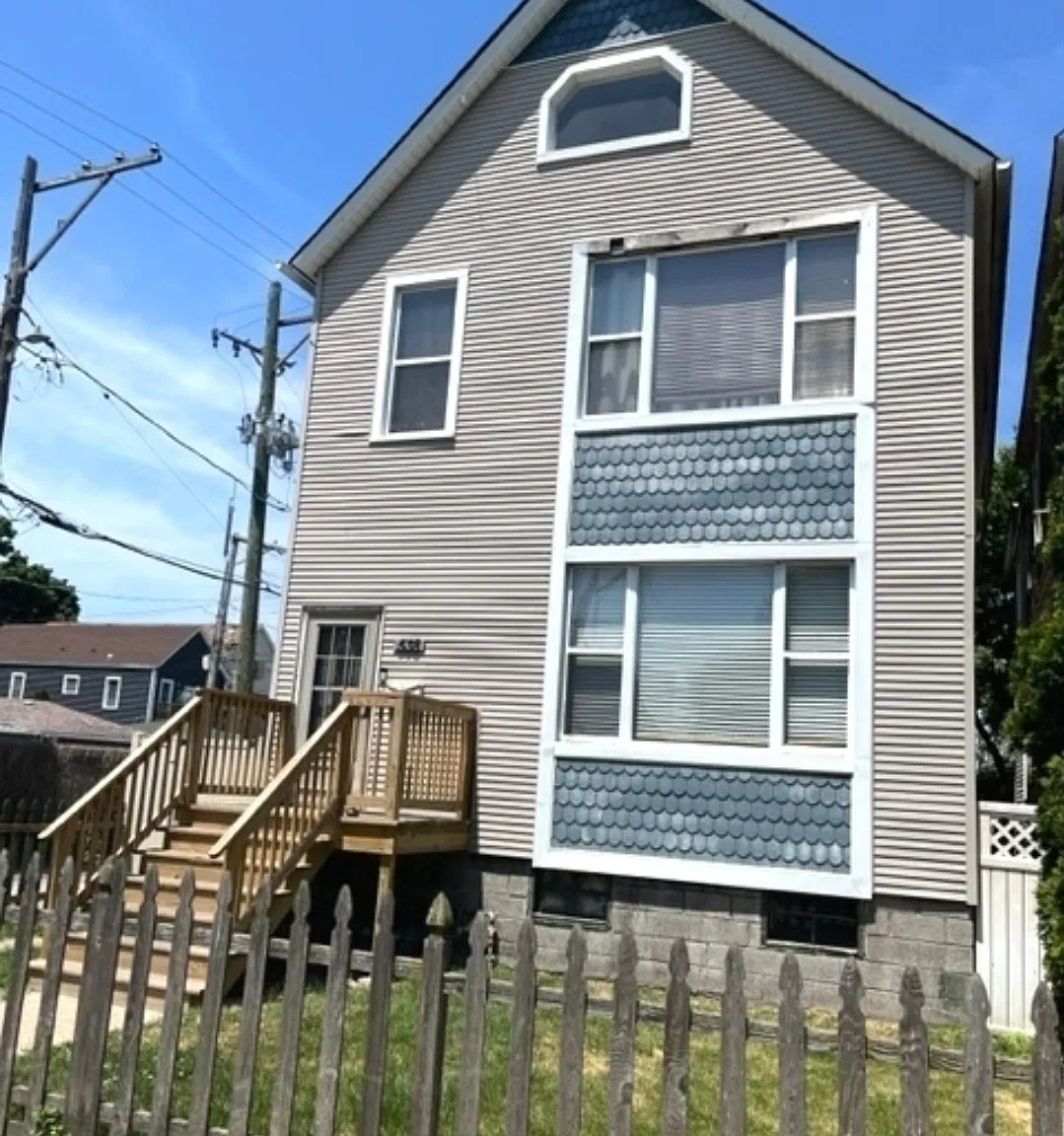 2 bed, 1496 sqft, $1,875 — Photo 1