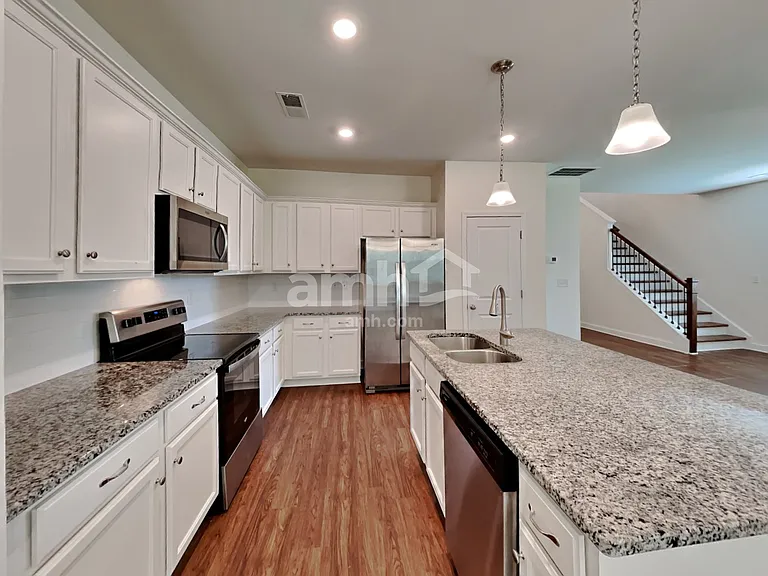 155 Havenbrook Dr — Photo 3