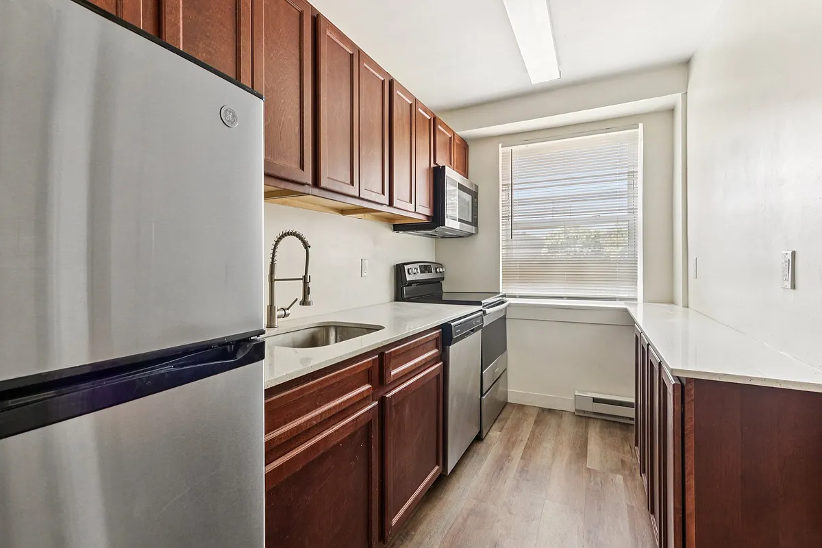 Building Photo - Greene Tree Apartments