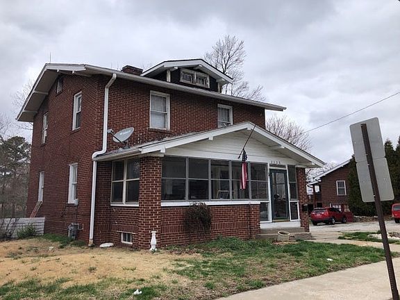 5th image of 2338 State St