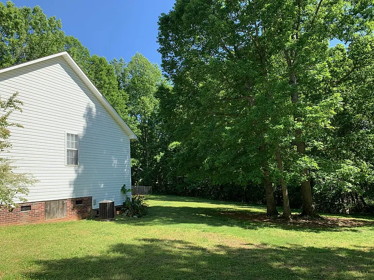 117 Purple Finch Ln — Photo 5