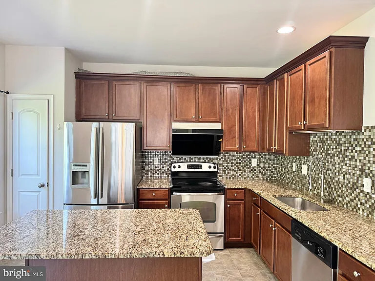 312 Wilkinson Dr #6 — Photo 11
