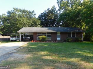 258 W May St, Winder, GA 30680