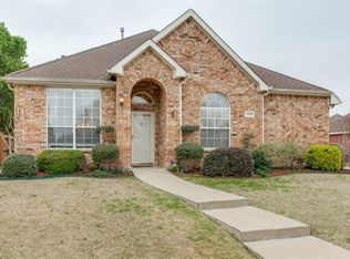 1206 Edgemont Dr, Sachse, TX 75048