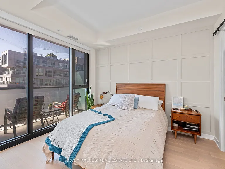 840 Saint Clair Ave W #803 — Photo 14