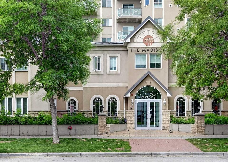 1st image of 1507 E Centre A St NE #205
