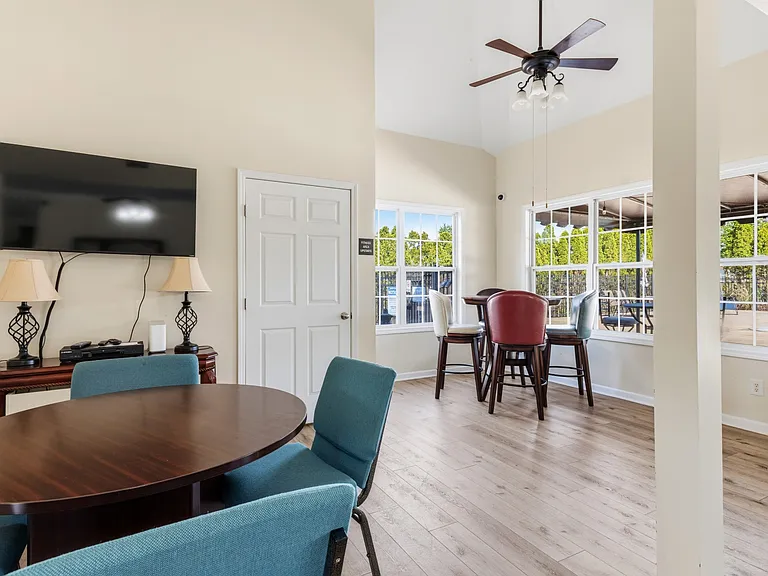 395 Devon Chase Hl #1004 — Photo 38