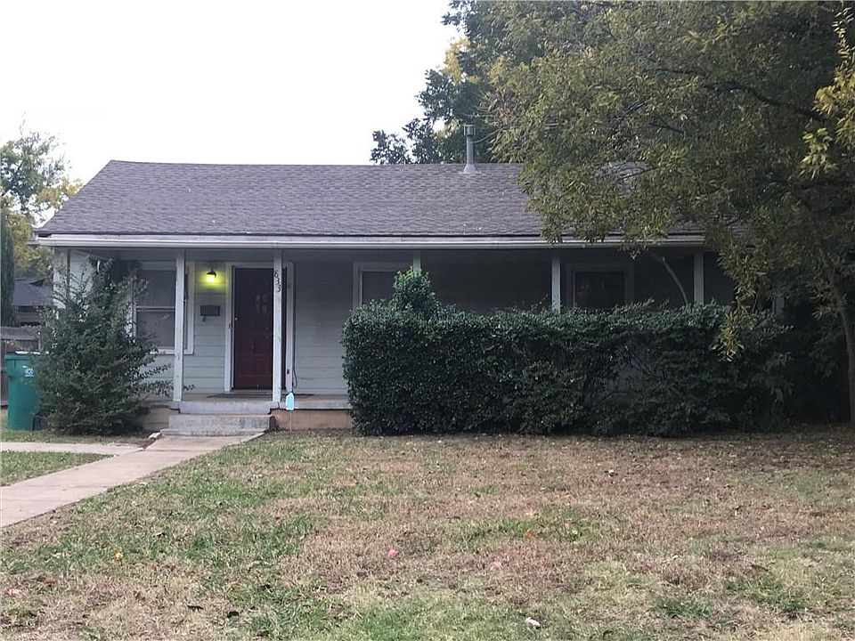 1st image of 833 NW 43rd St