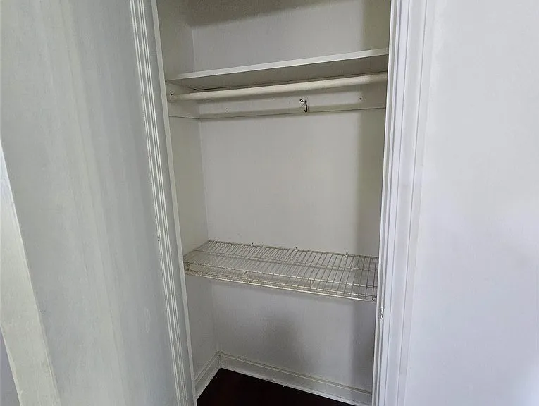 325 Outlook St — Photo 18