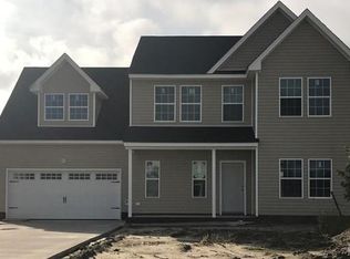 111 Briarcliffe Ln, Moyock, NC 27958