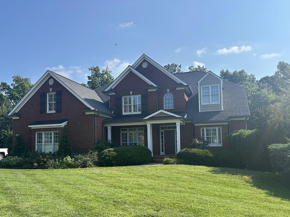 1st image of 2923 Creekside Dr NW